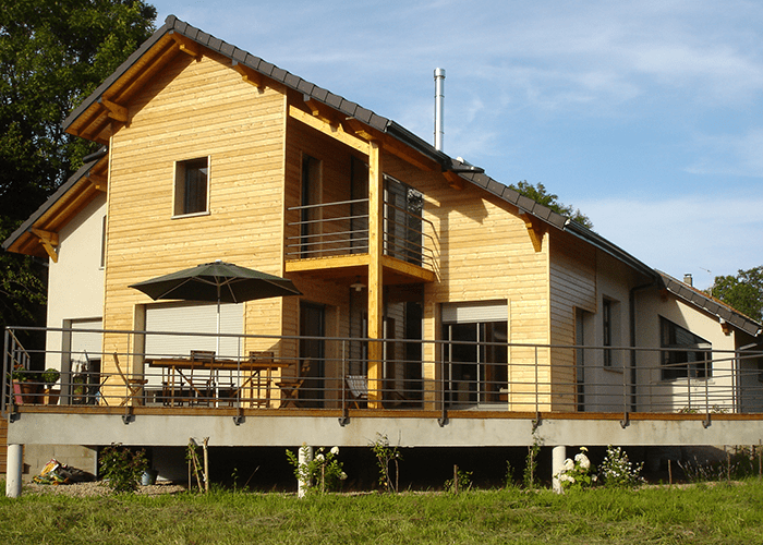 Maison-neuve vosges-verrière-maison-bois bardage-bois-mélèze terrasse-ipé-menuiseries aluminium